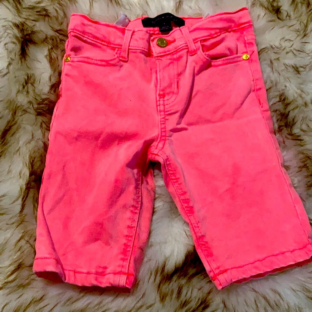 Short color jeans
